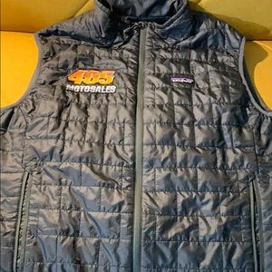 Patagonia Men’s L Nano Puff Vest in Coffee